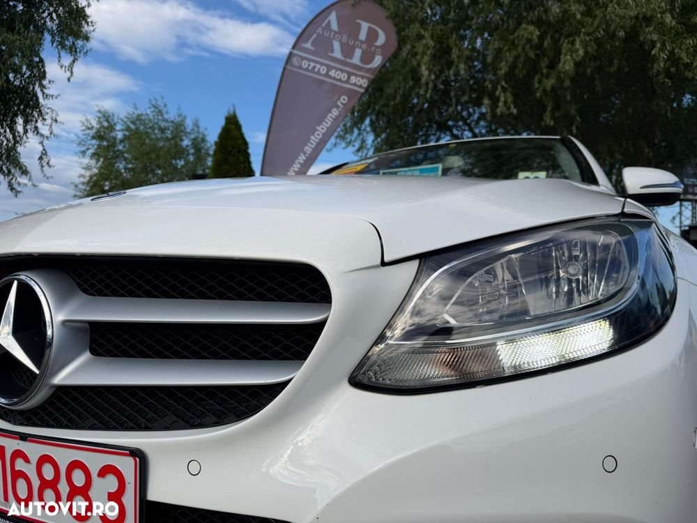 Mercedes-Benz C - 8