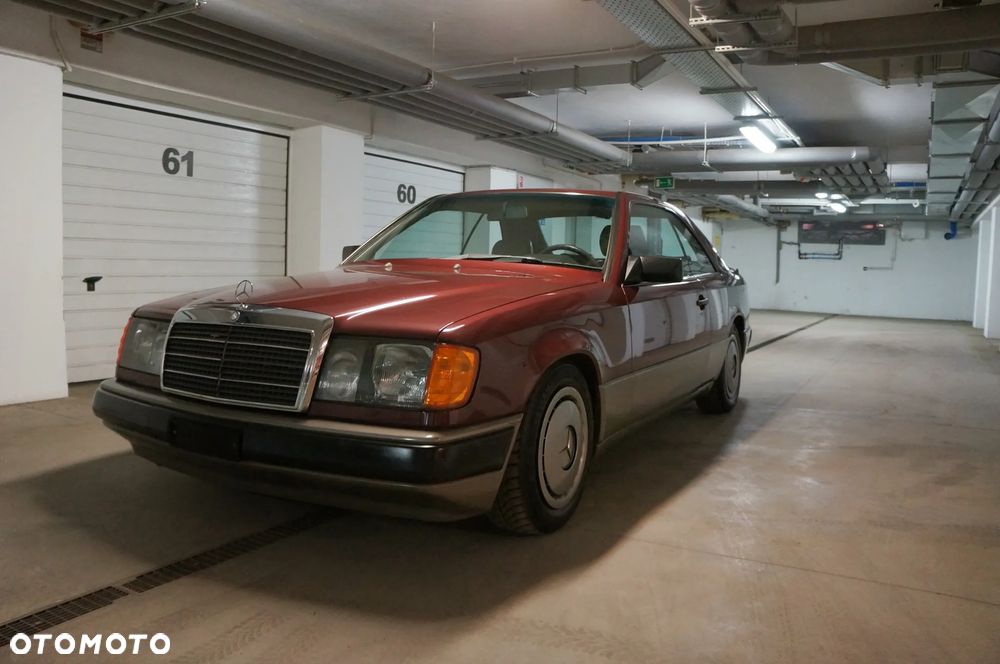 Mercedes-Benz W124 (1984-1993) - 1