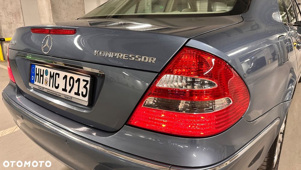 Mercedes-Benz Klasa E 200 Kompressor Automatik Elegance - 29