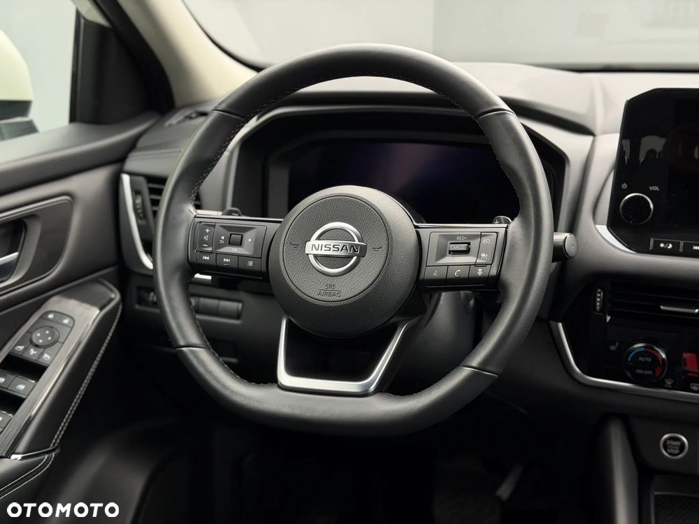 Nissan Qashqai 1.3 DIG-T mHEV N-Connecta Xtronic - 29