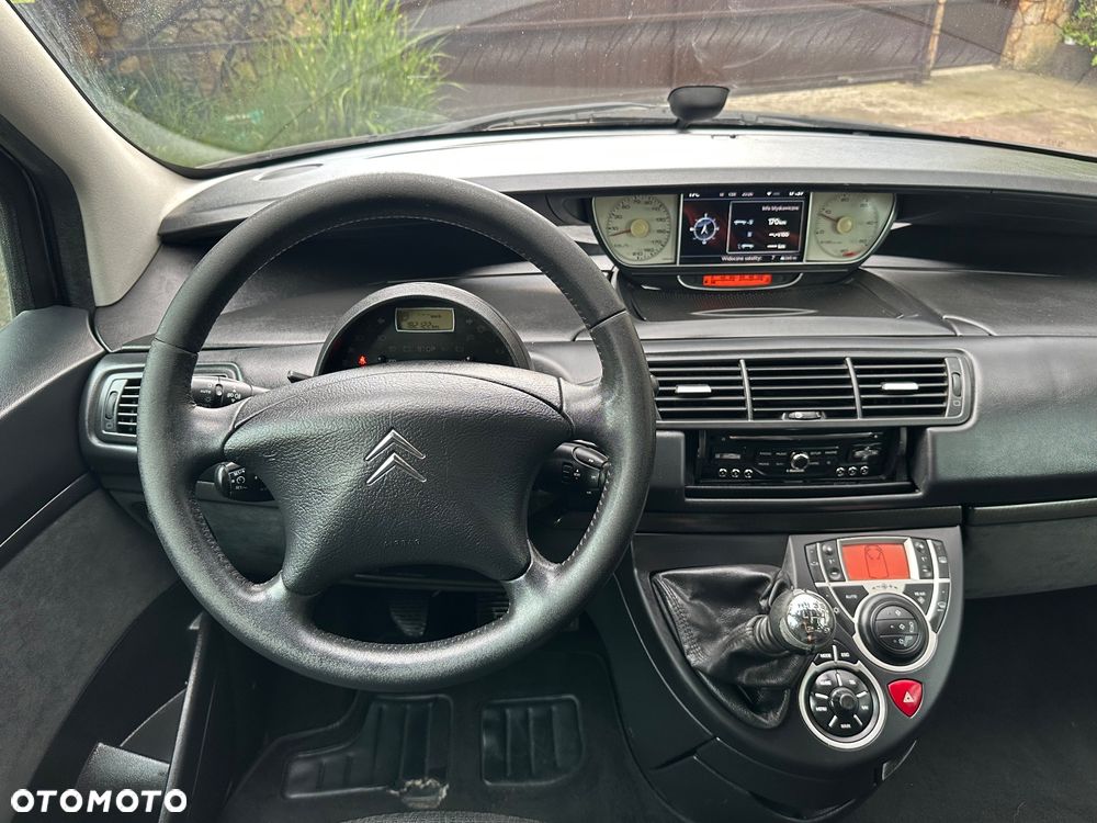 Citroën C8 2.0 HDi Exclusive EU5 - 24