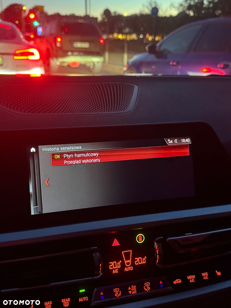 BMW Seria 3 320i xDrive M Sport - 21