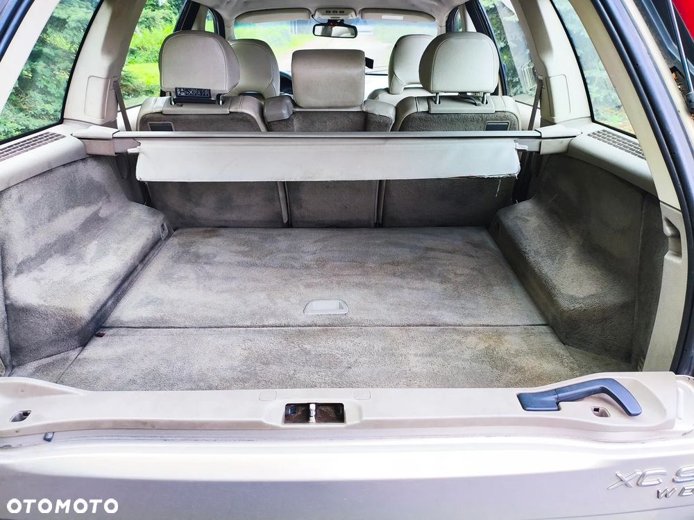 Volvo XC 90 - 13