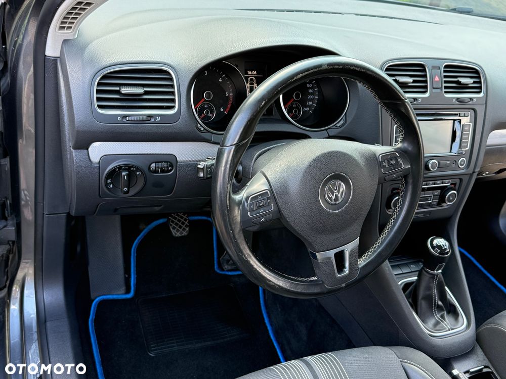 Volkswagen Golf - 7