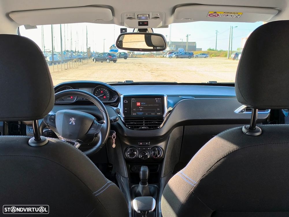 Peugeot 2008 1.2 PureTech Style - 5
