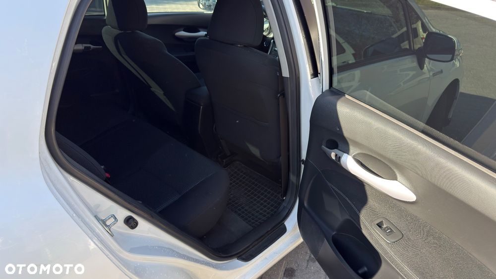 Toyota Auris 1.8 HSD Prestige NAVI - 23