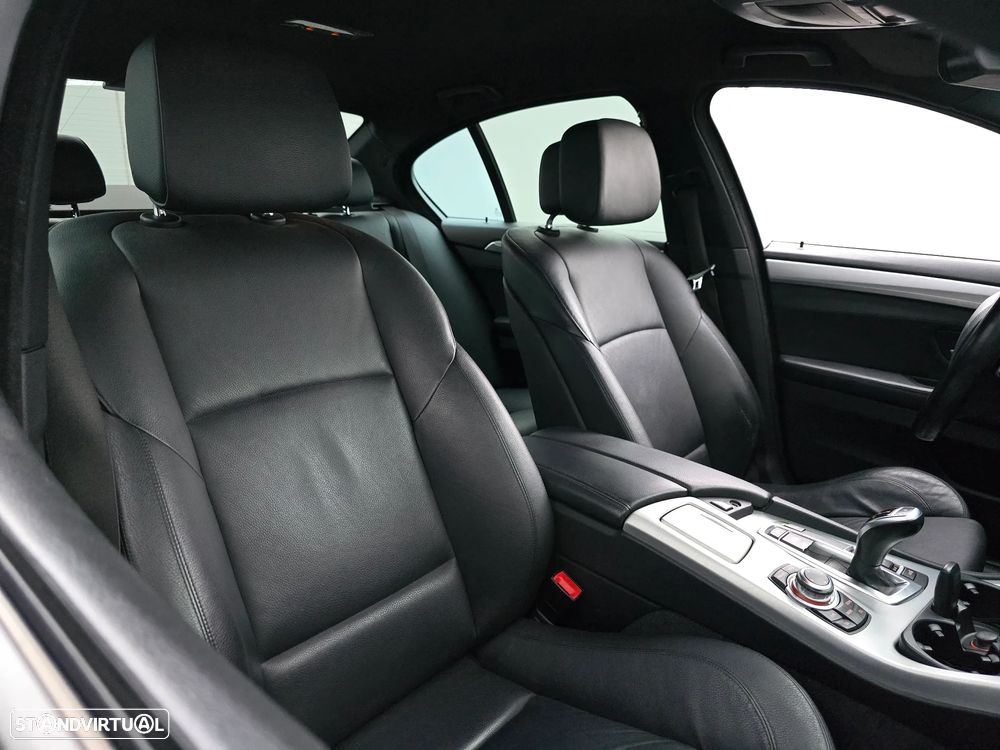 BMW 520 d Pack M Auto - 25