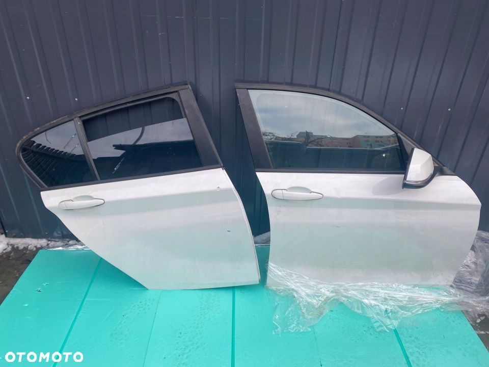 DRZWI PRAWE PRZÓD TYŁ BMW F20 F21 A300 EUROPA - 1