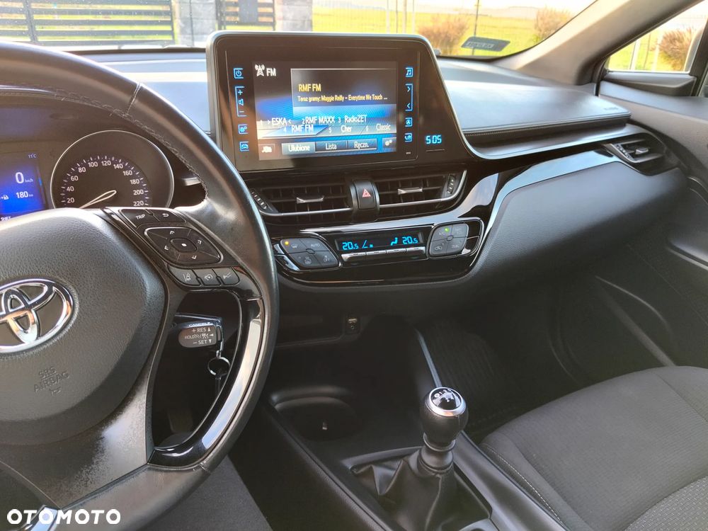 Toyota C-HR 1.2 T Premium - 18