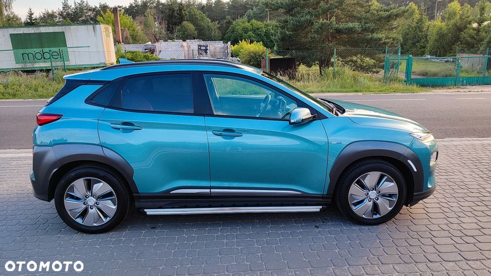 Hyundai Kona 39kWh Executive - 6