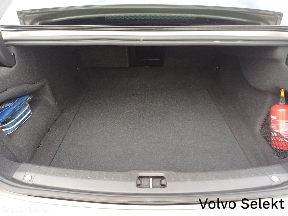 Volvo S90 - 19