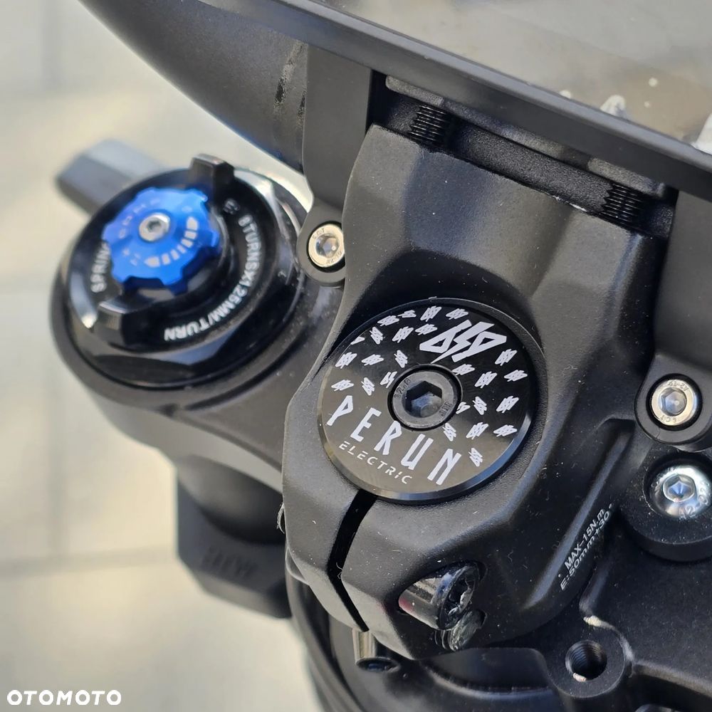 Talaria Sting L1e - 10