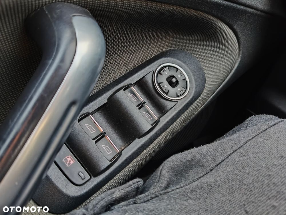 Ford S-Max ver-2-3-gold-x - 23