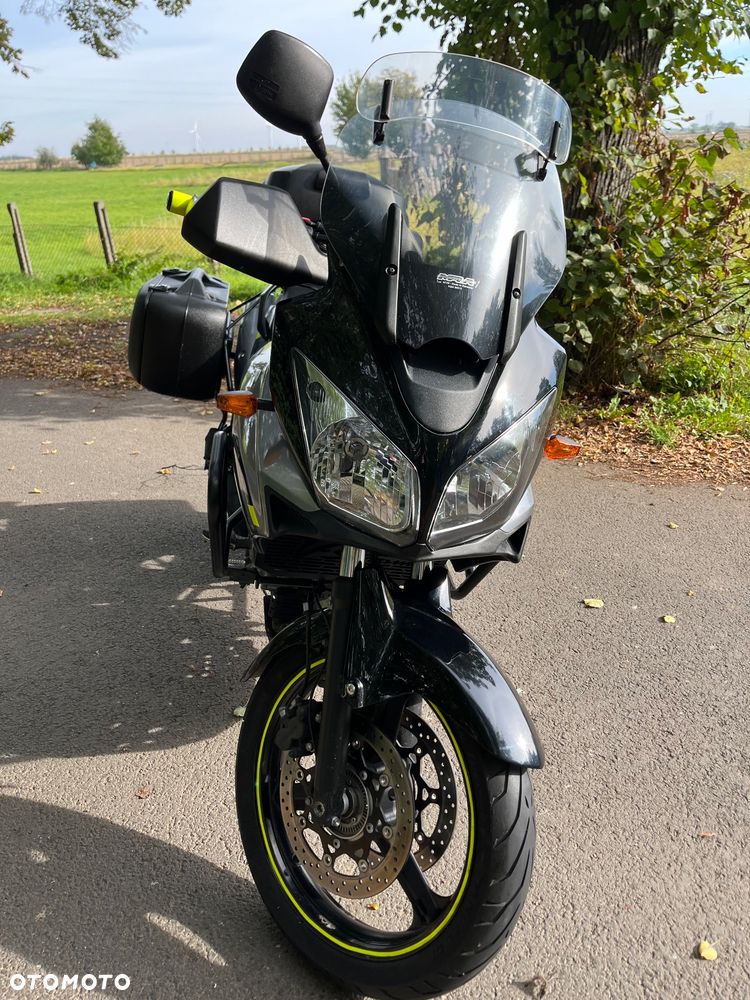 Suzuki V-STROM - 16