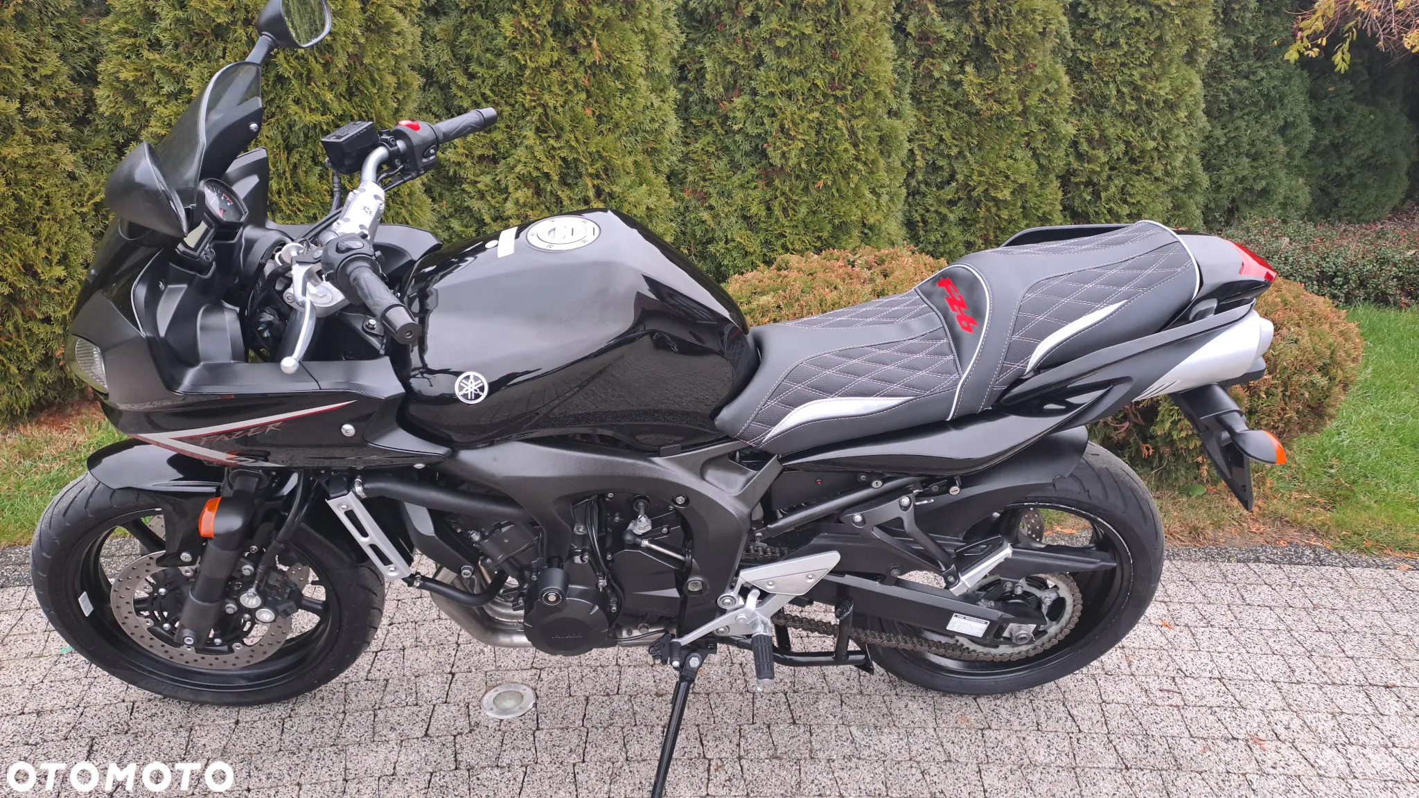 Yamaha FZ - 38