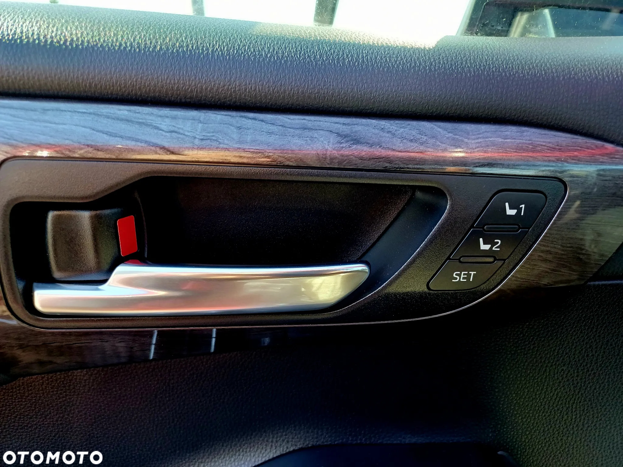 Toyota Grand Highlander - 23