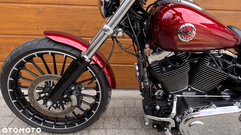 Harley-Davidson FXSB Breakout - 8