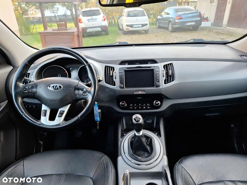 Kia Sportage 1.7 CRDI 2WD Attract - 23