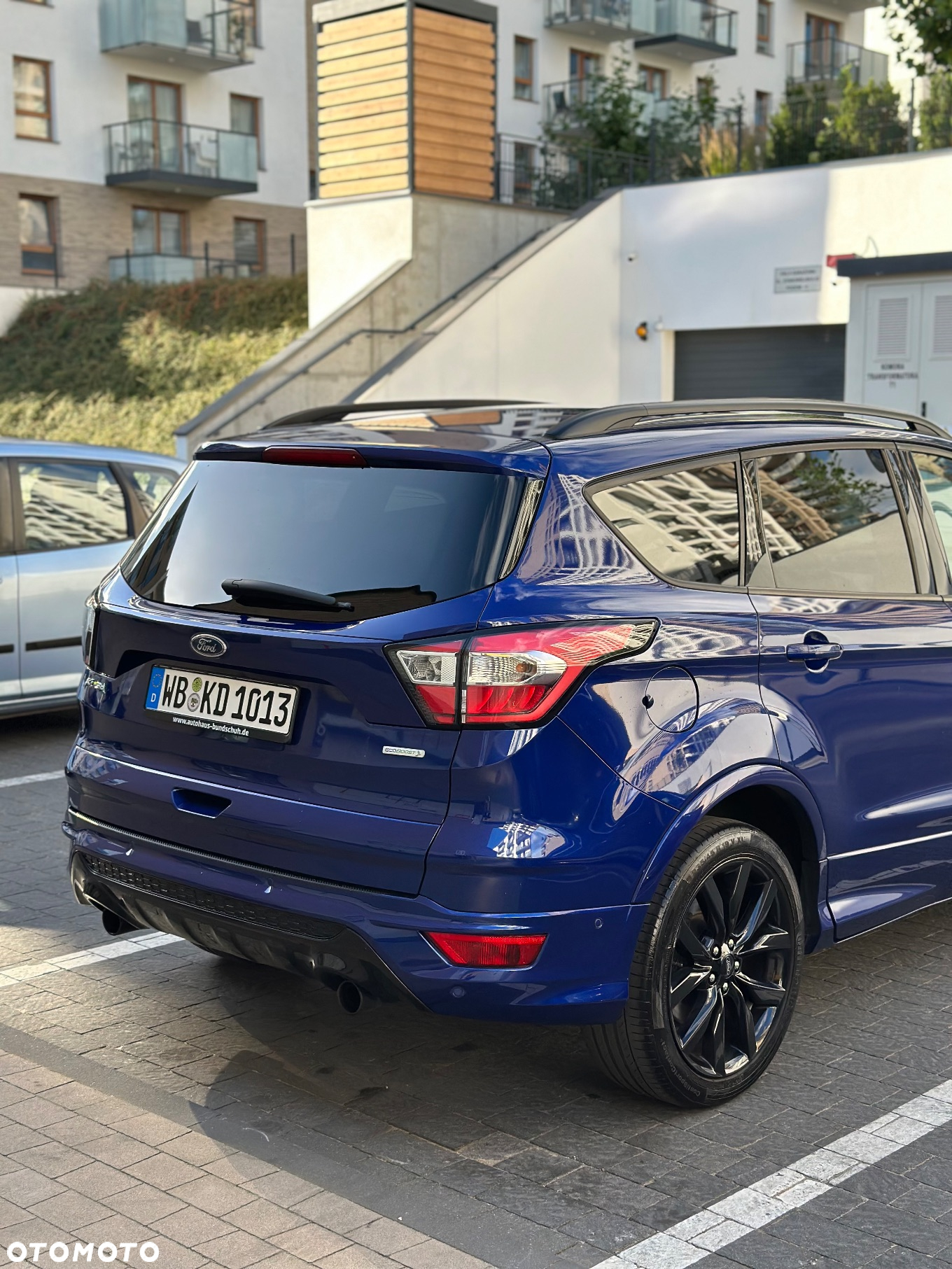 Ford Kuga 1.5 EcoBoost 2x4 ST-Line - 3