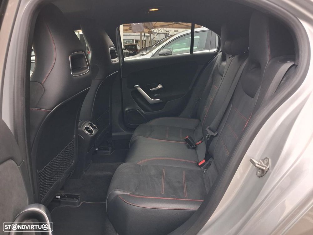 Mercedes-Benz A 200 AMG Line Aut. - 11