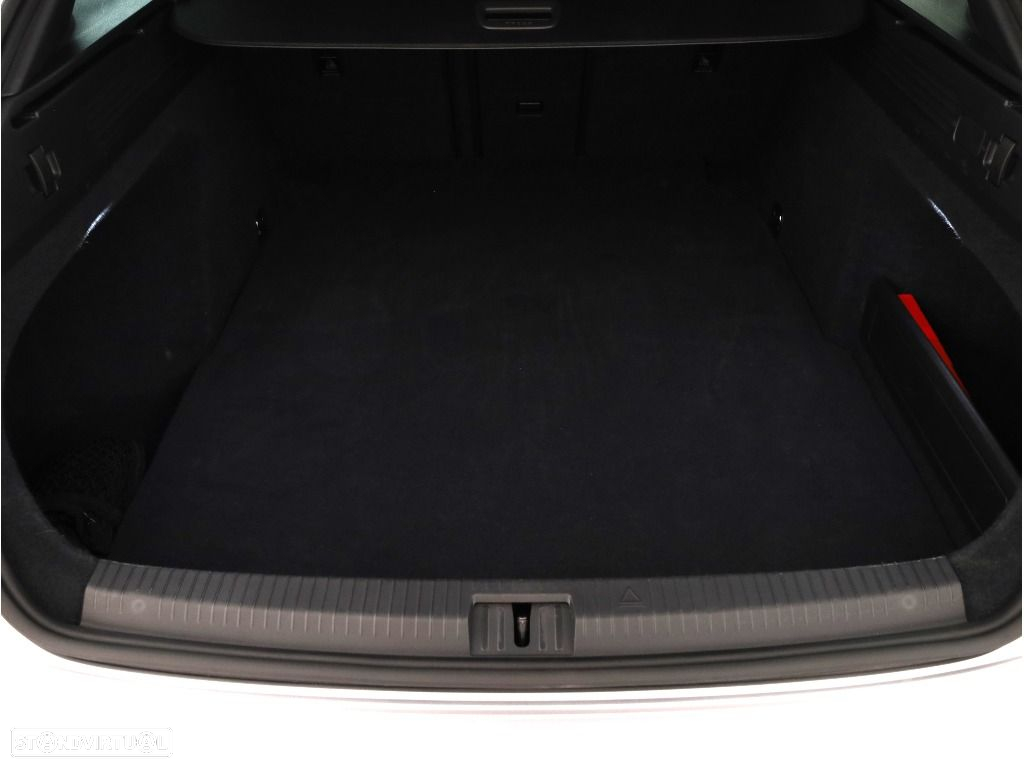 VW Arteon Shooting Brake 2.0 TDI R-Line DSG - 24