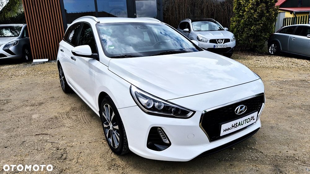 Hyundai i30 1.4 T-GDI Premiere Luxury - 6
