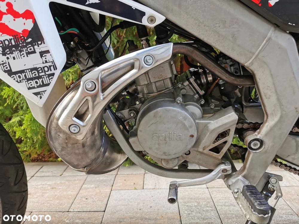 Aprilia SX - 16