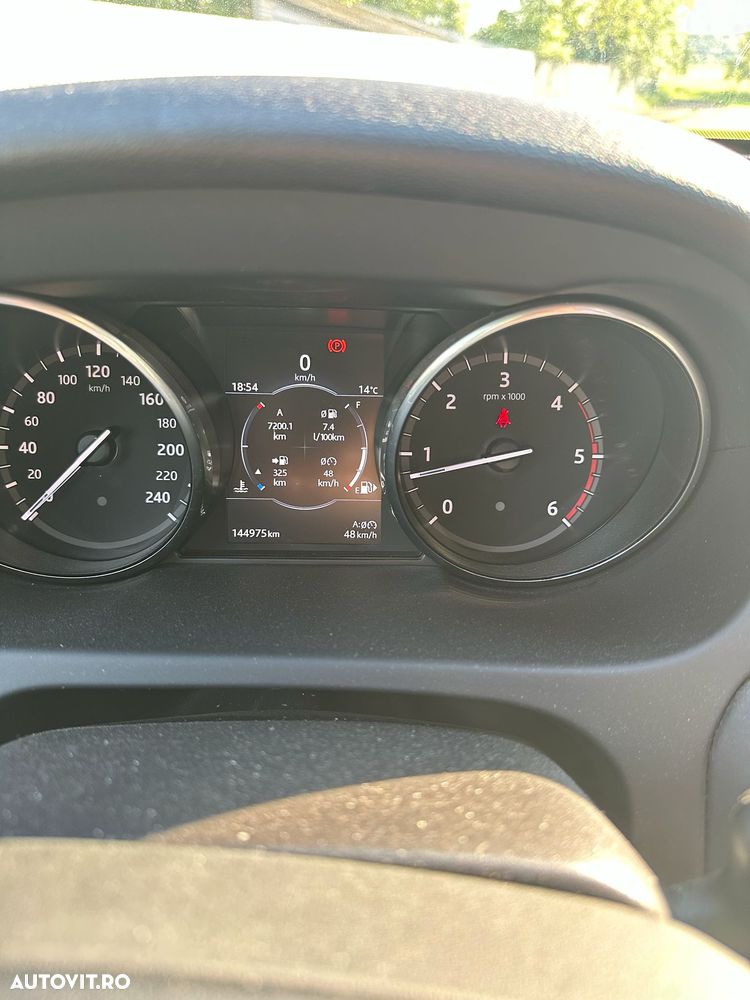 Land Rover Discovery Sport - 30