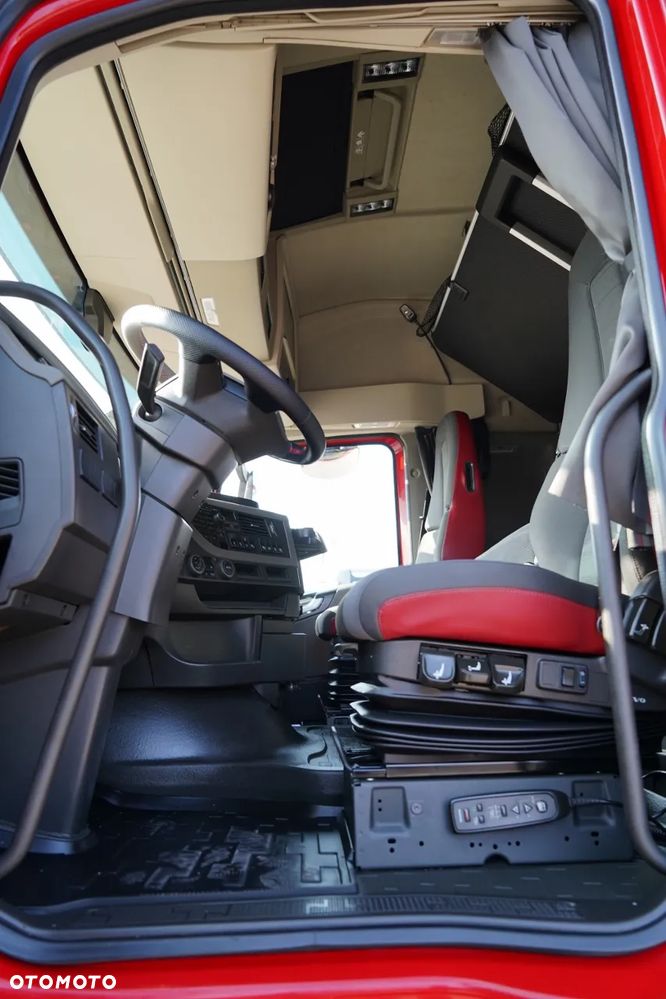 Volvo FH 460 / ZESTAW TANDEM / 120 M3 / PRZEJAZDOWY / I-SAVE / KLIMA POSTOJOWA / OŚ PODNOSZONA SKRĘTNA / WIELTON / PLANDEKA ZBROJONA - 27