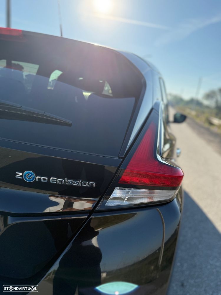 Nissan Leaf N-Connecta - 10