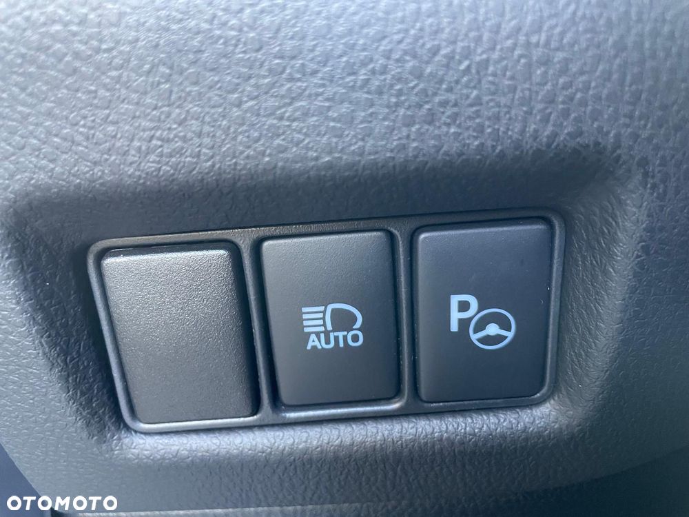 Toyota C-HR 2.0 Hybrid GR Sport - 28