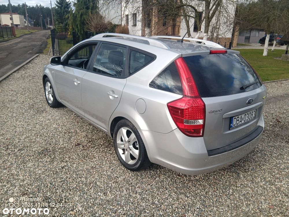 Kia Ceed 1.6 CRDi Vision - 3