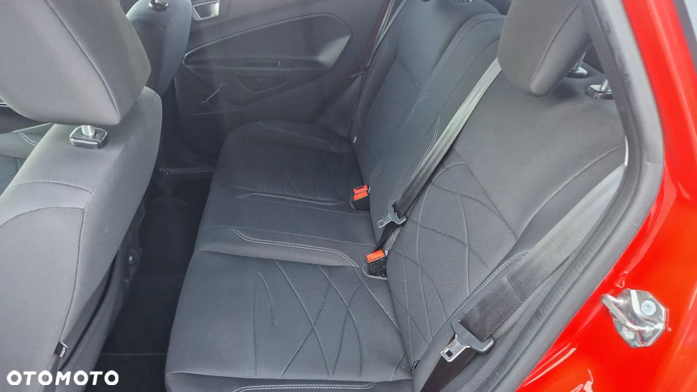 Ford Fiesta 1.0 EcoBoost Titanium - 13