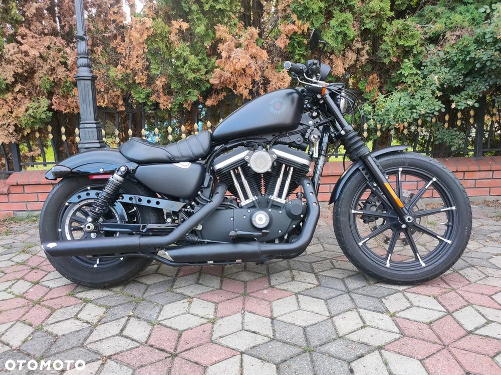 Harley-Davidson Sportster Iron 883 - 16