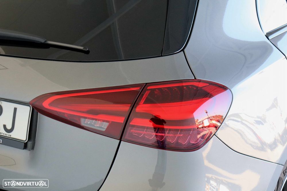Mercedes-Benz A 180 d - 4