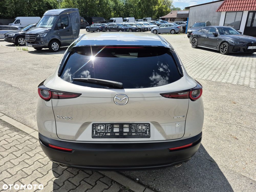 Mazda CX-30 - 11
