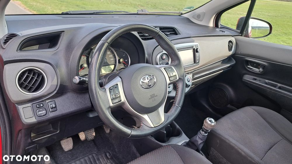 Toyota Yaris 1.33 VVT-i Executive - 6