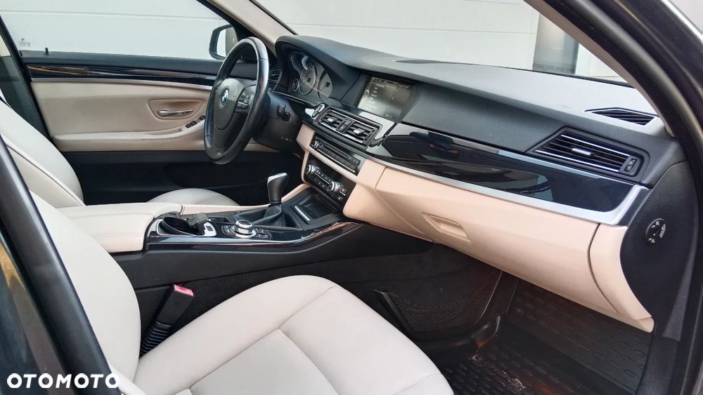 BMW Seria 5 520d - 16