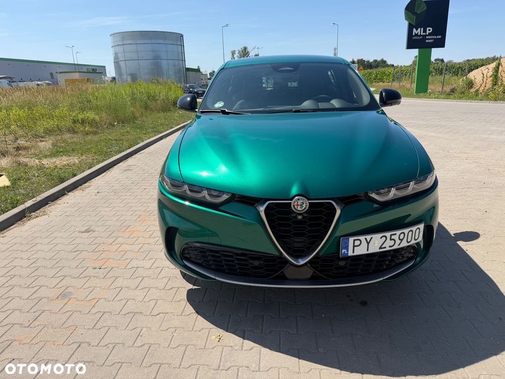 Alfa Romeo Tonale 1.5 T4 GSE mHEV Veloce DCT - 2