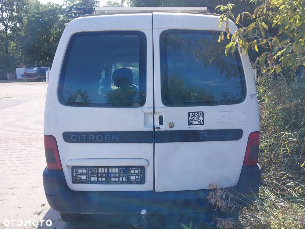 Citroen Berlingo Peugeot Partner I silnik 1.9 TD skrzynia biegów drzwi maska błotnik klapa EWPA szyba czołowa fotel belka felgi alternator maglownica lampa zderzak hak holowniczy relingi bagażnik dachowy klamka zacisk mcperson rozrusznik pompa wtryskowa paliwa antena zegary stacyjka lusterko prawy lewy prawe lewe CAŁY NA CZĘŚCI WSZYSTKIE CZĘŚCI - 4