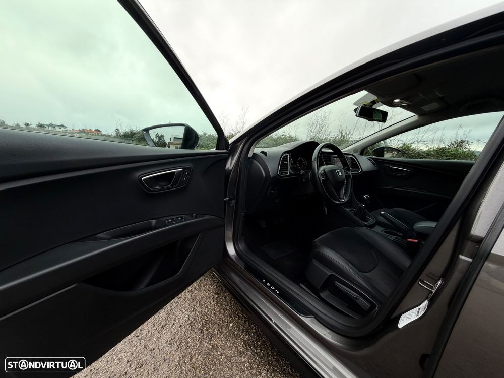 SEAT Leon 1.6 TDI S&S Style - 13
