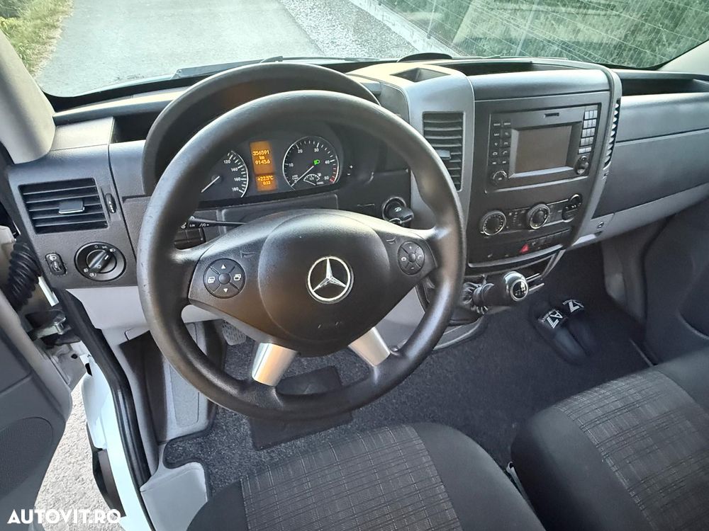 Mercedes-Benz Sprinter - 8