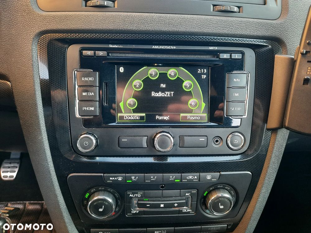 Skoda Octavia 2.0 TDI CR DPF RS - 18