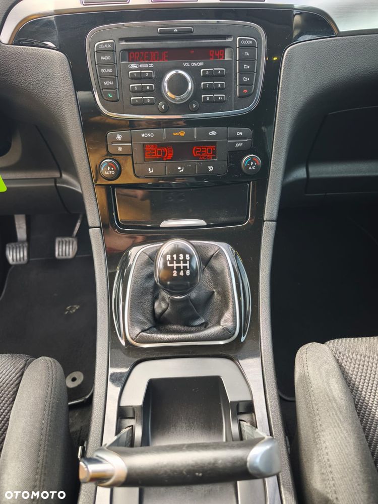 Ford S-Max 2.0 TDCi DPF Titanium X - 17