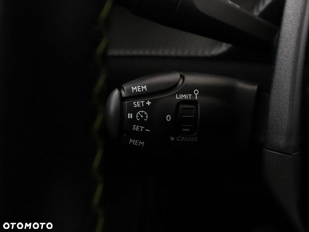 Peugeot 2008 1.2 PureTech GT S&S - 35