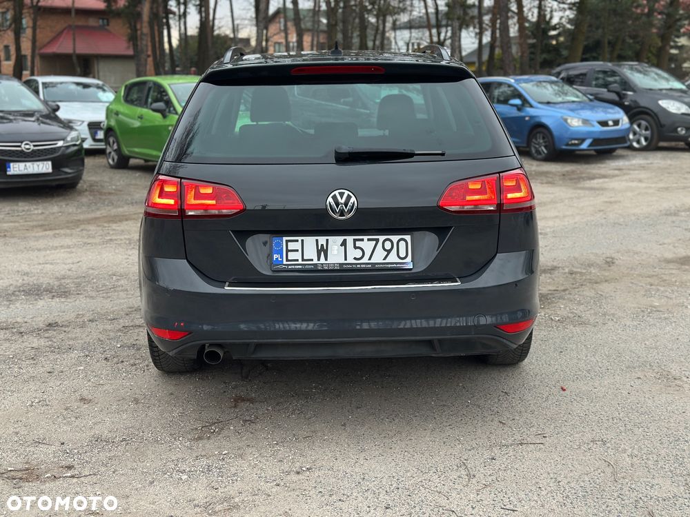Volkswagen Golf 1.6 BlueTDI DSG Comfortline - 9