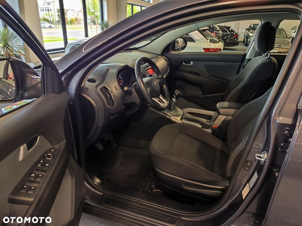 Kia Sportage 2.0 CRDI 4WD Vision - 6