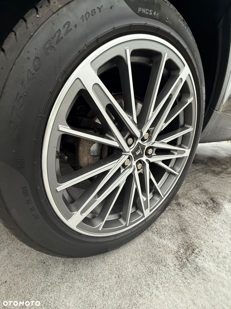 Land Rover Discovery 3.0 Si6 SE - 24