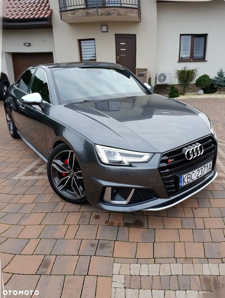 Audi S4 Limousine - 1