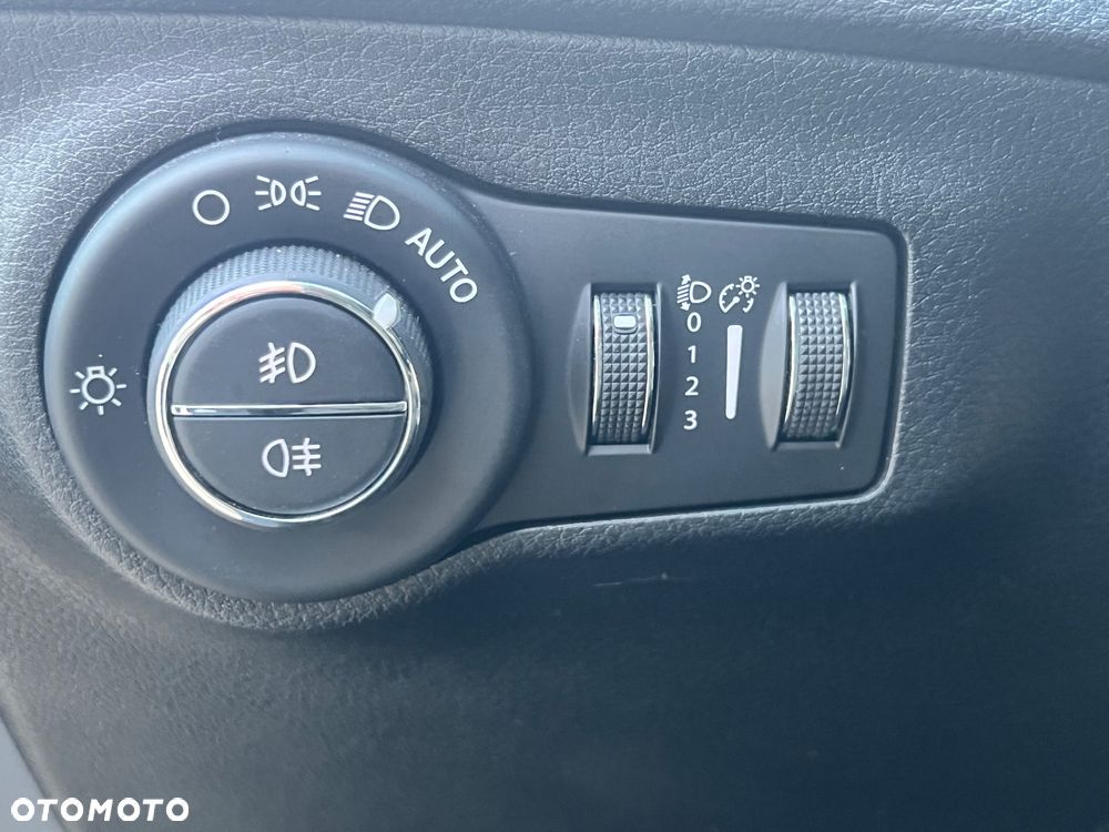 Jeep Compass - 9